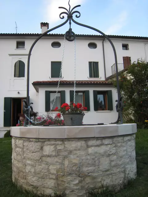 arredo giardino lodoli - pozzo in ferro battuto