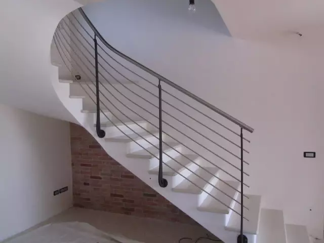 corrimano scale in ferro battuto